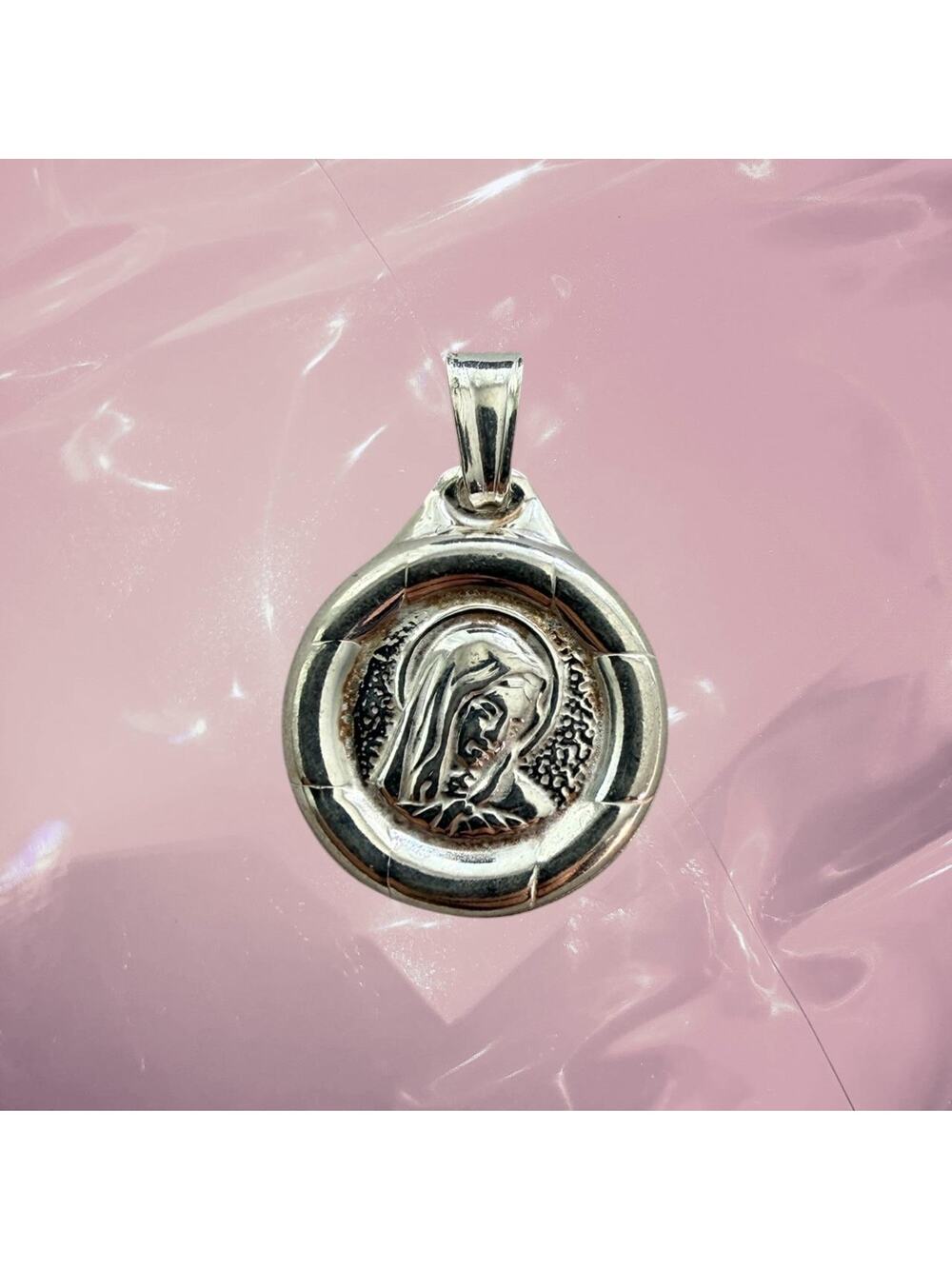 Vintage 925 Sterling silver faith Virgin Mary lucky charm protection pendant